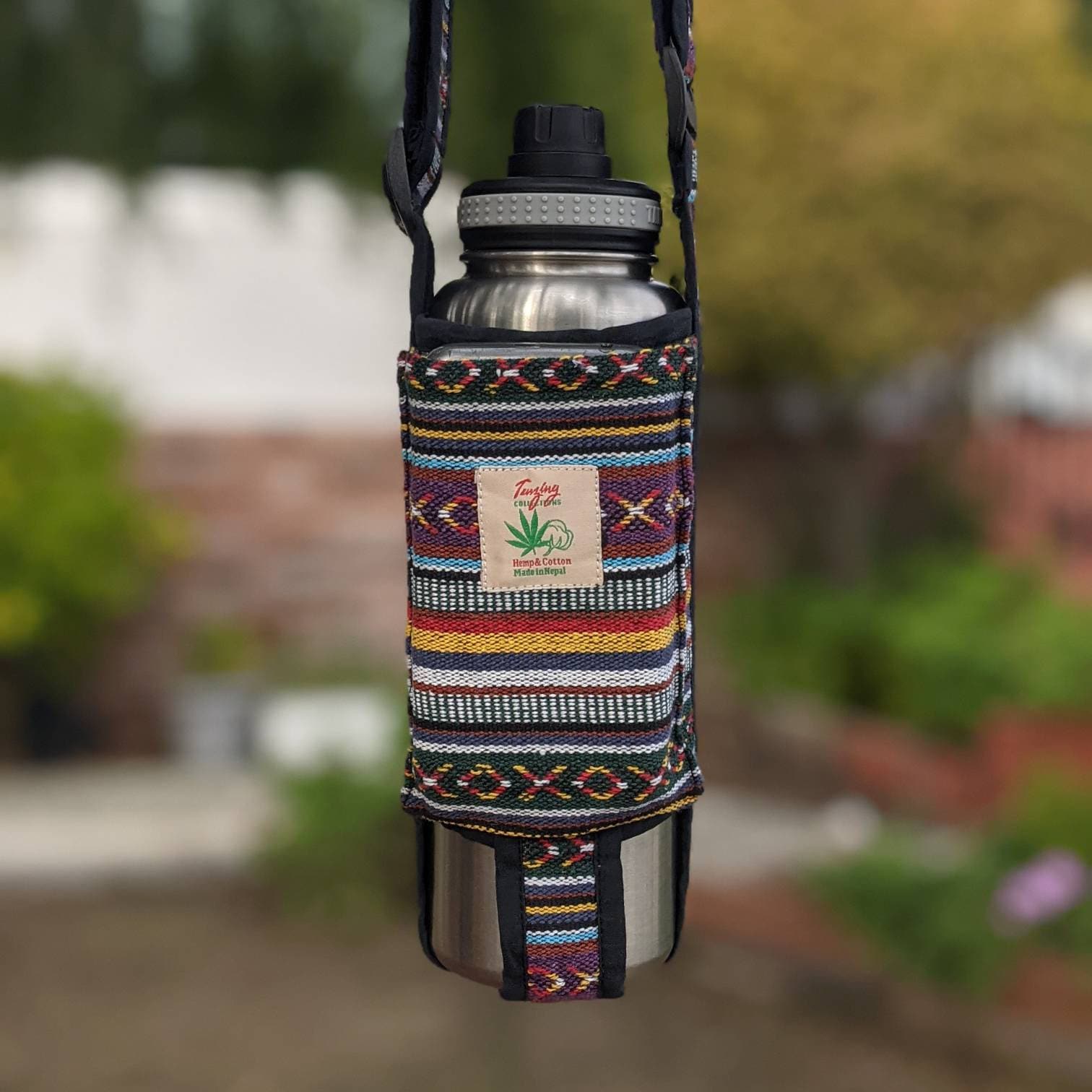 Hemp Water Bottle Holder with Phone Pocket: Any size up to 40 oz fits. Bottles holder bag