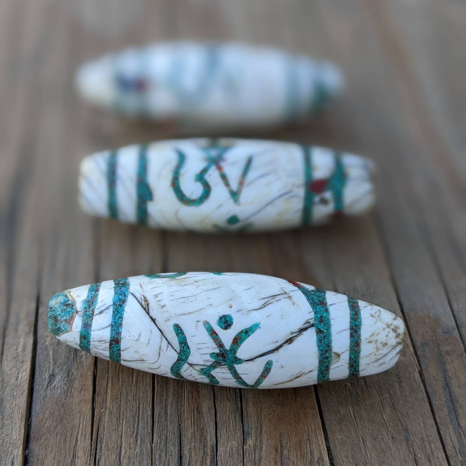 Handmade Conch Shell Om Beads: Himalayan Inlay (2 Pcs)