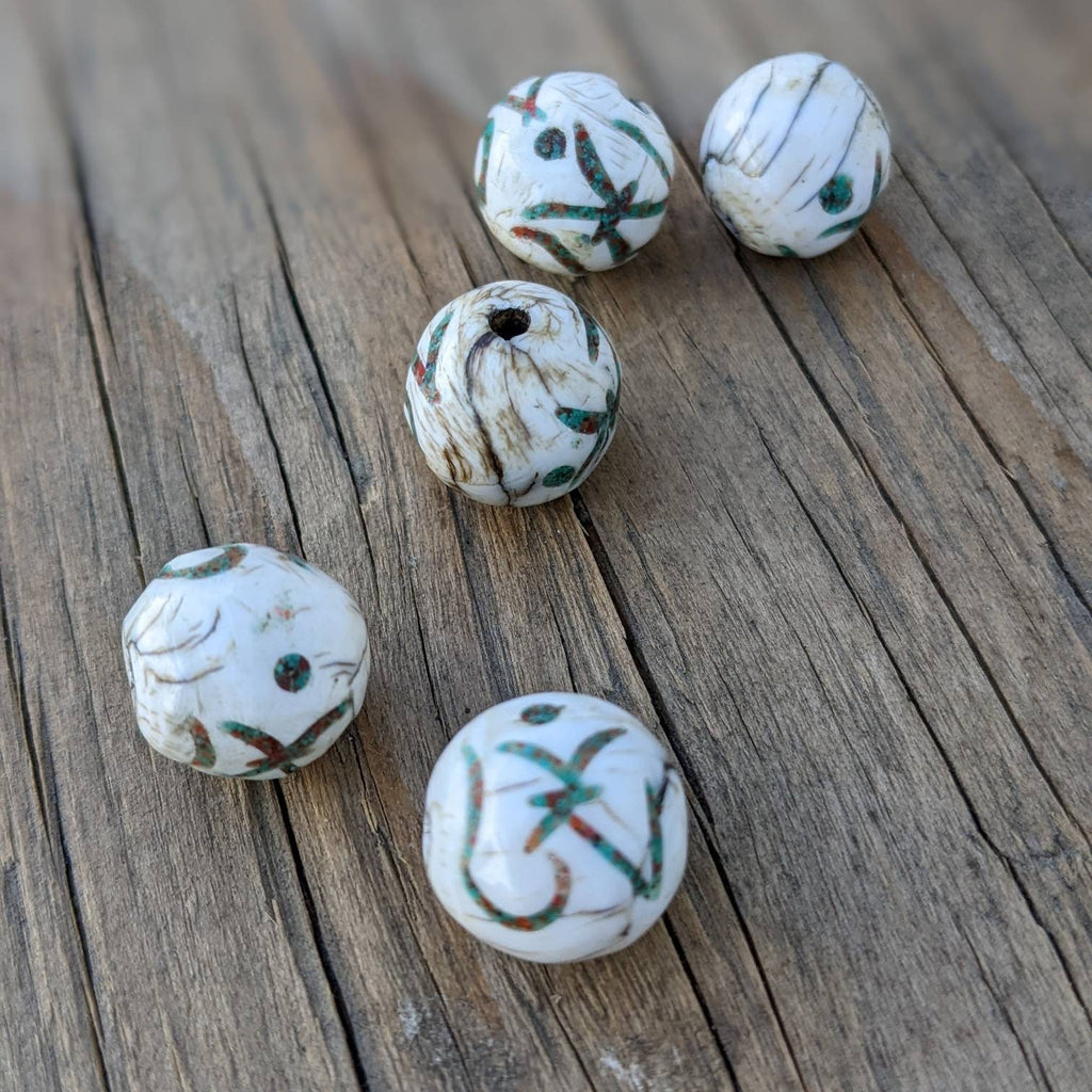 Handmade Conch Shell Om Beads: Himalayan Turquoise Coral Inlay (5pcs 18mm)