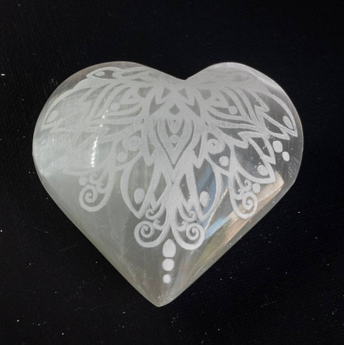 Engraved Selenite Heart Palm Stone: Crystal Healing Gift (6cm)