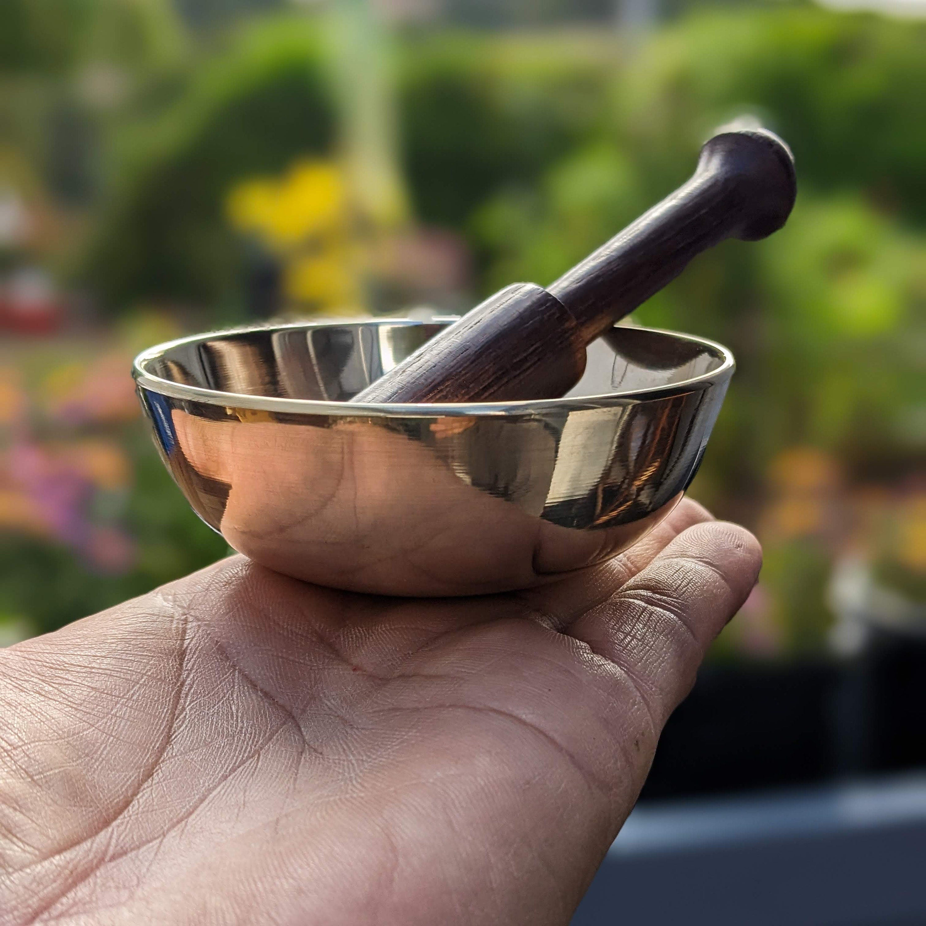 Beginner Tibetan Singing Bowl: Crown Chakra Healing, 3.5 inch