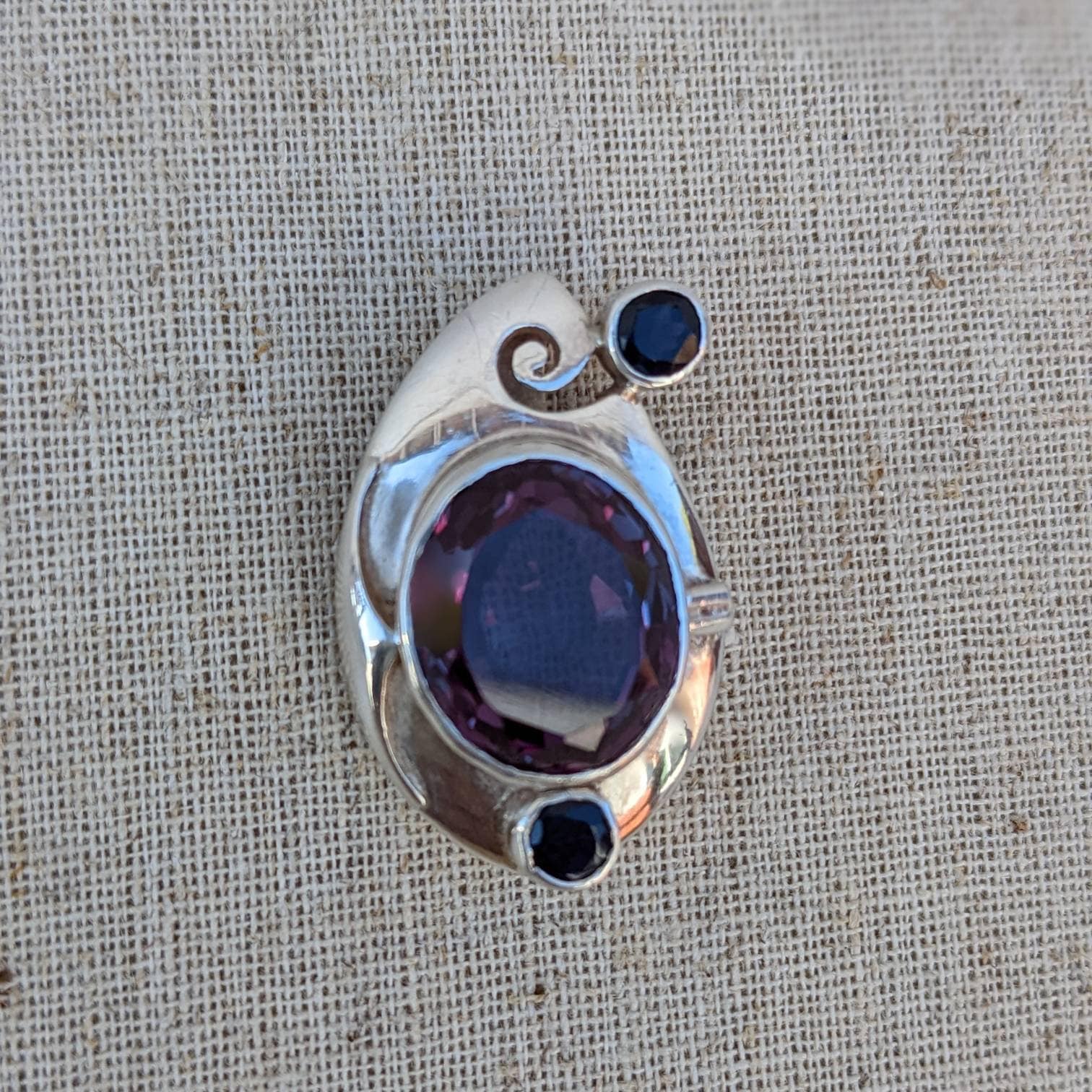 Oval Amethyst 925 Sterling Silver Pendant - Tibetan Style