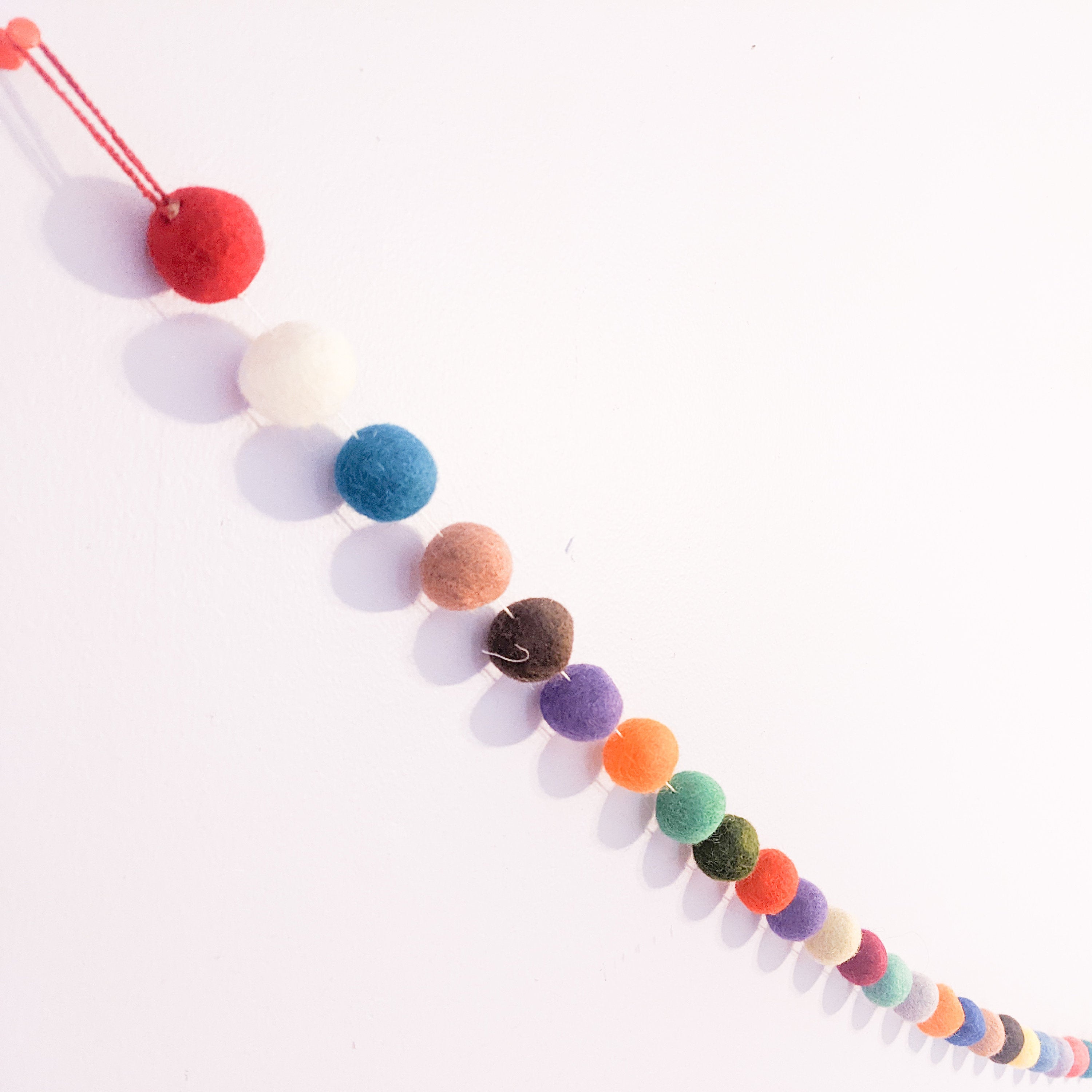 Colorful Felt Ball Garland, 2.5cm Wool Pom Poms, 10ft