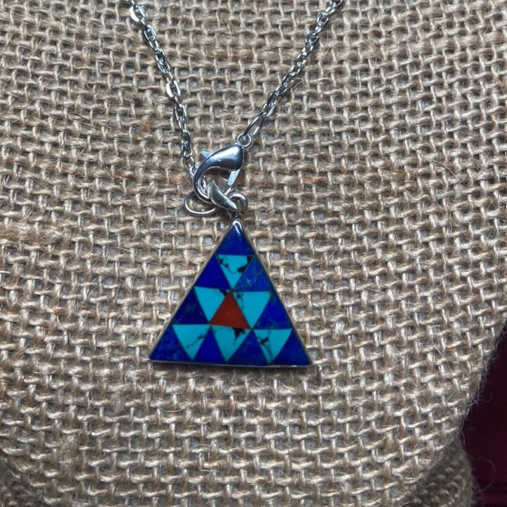 Zuni Multi color triangle pendant.( T1103-012 )