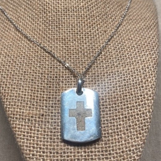 Silver Cross Pendant(T1103-003.3)