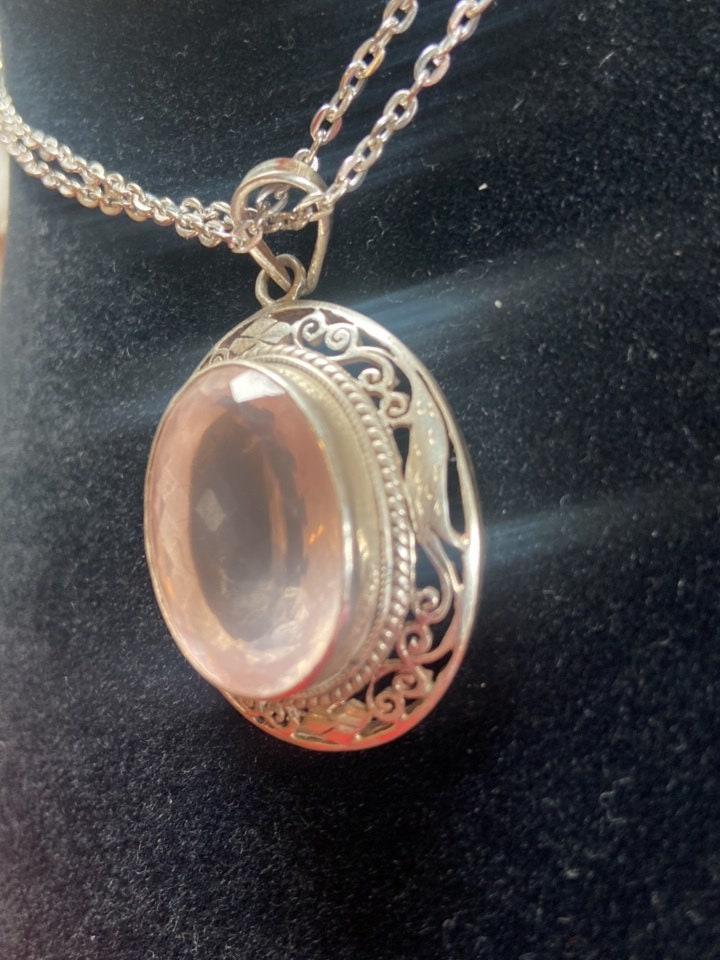 P3/19 - Rose Quartz Pendant with sterling silver, for men or women (T12-019)