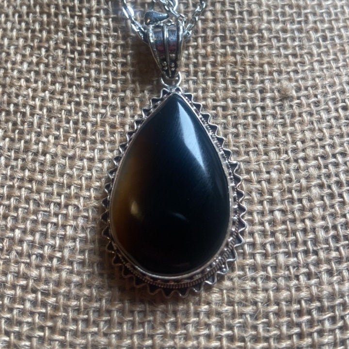 P3/31 - Natural Black Onyx Gemstone of Silver Pendant (T12-031)