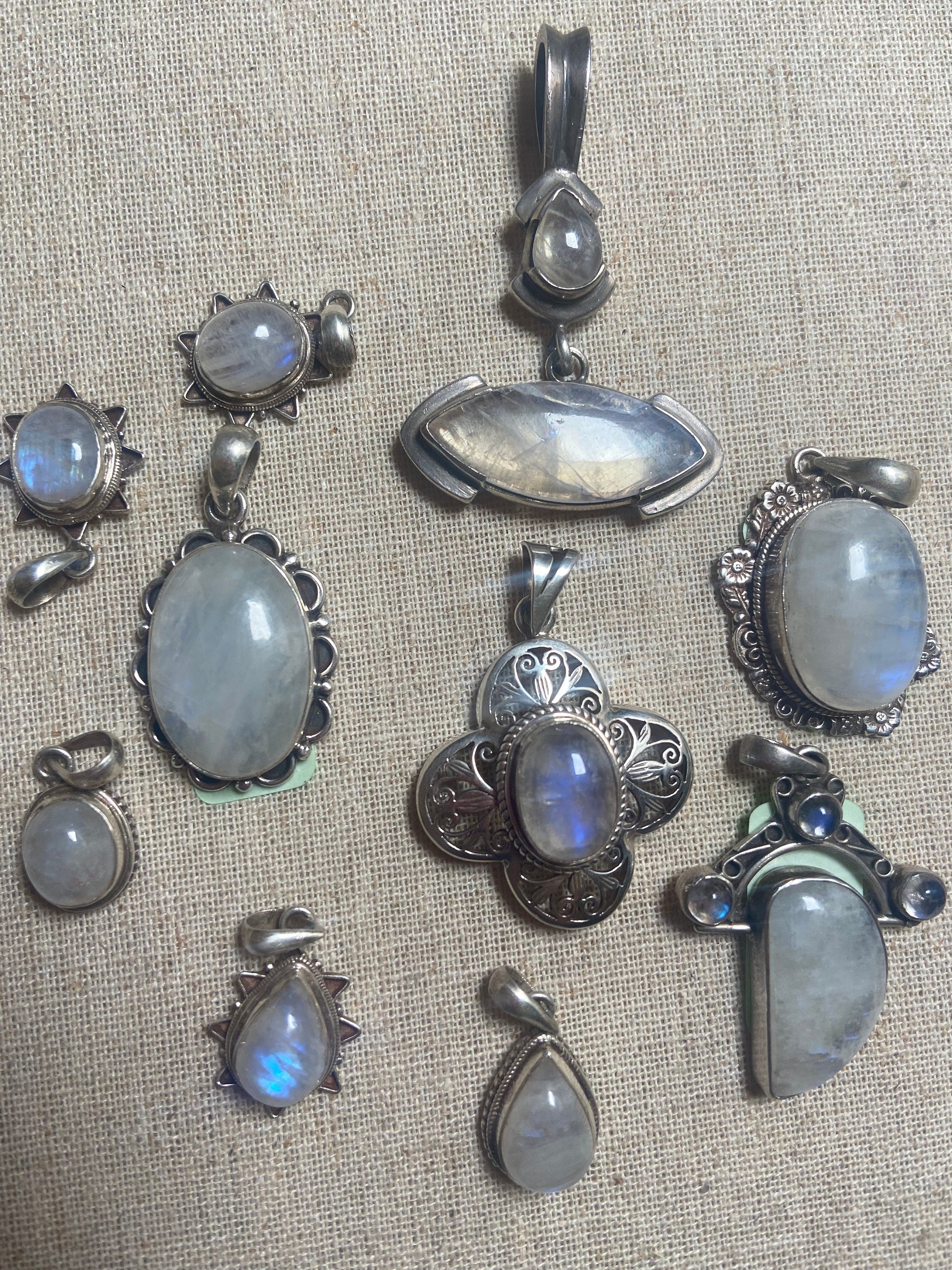 P3/62-67-  Moon stone Silver Handmade Pendant (T12-062-067)