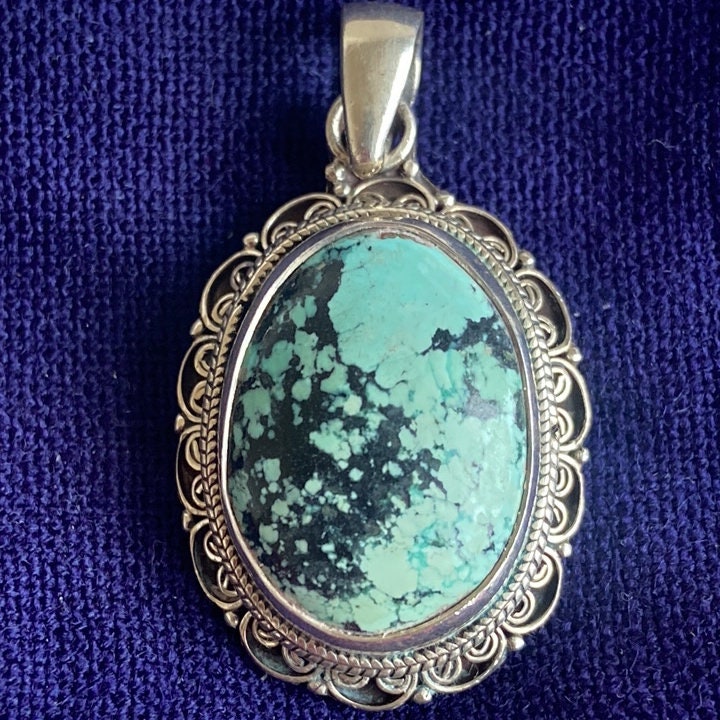 Turquoise gemstone Necklace (T1101-006.5)