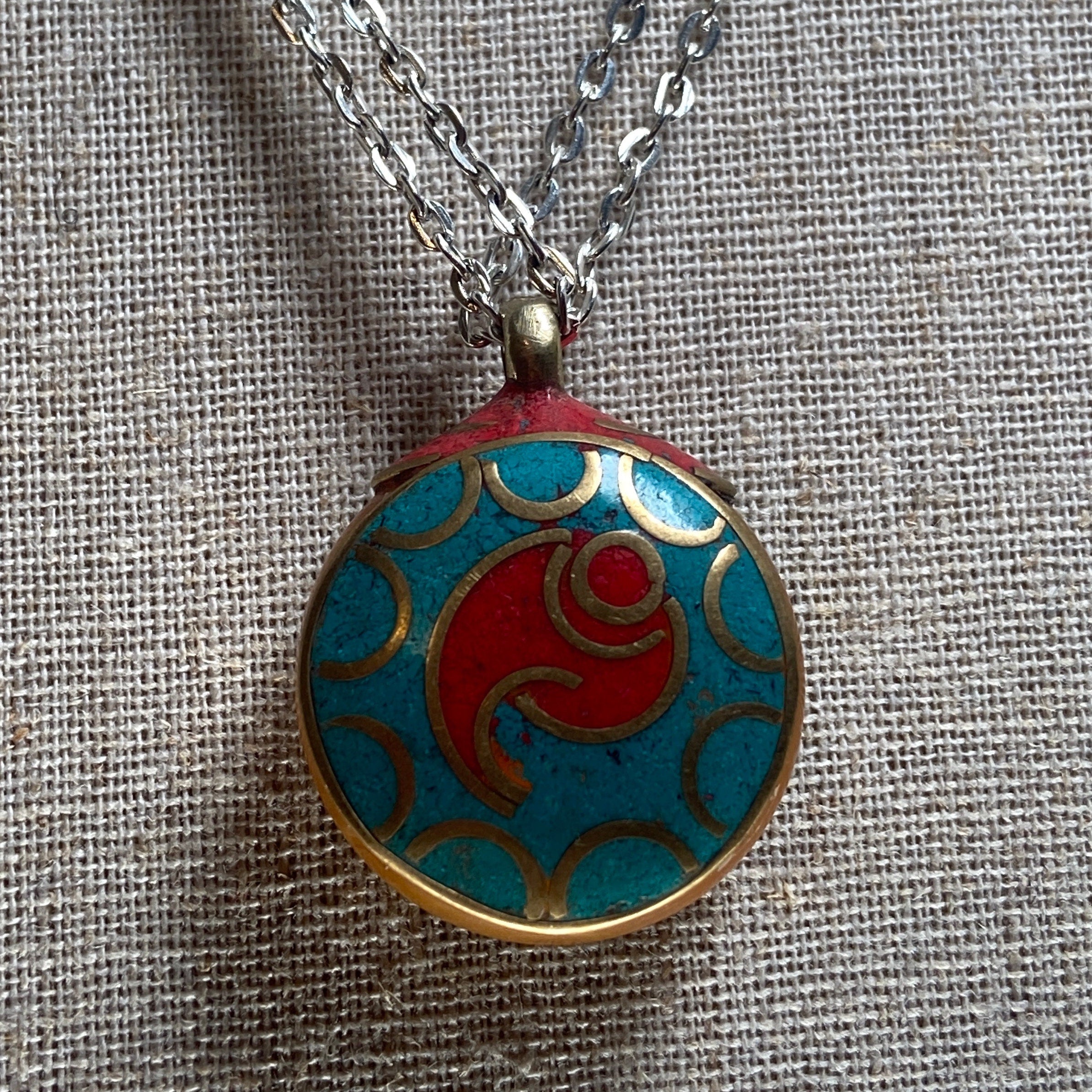 P4/2- Ethnic Nepal Tibetan Spiral Pendant with Brass, Turquoise, Coral Inlays (T12-2/2)