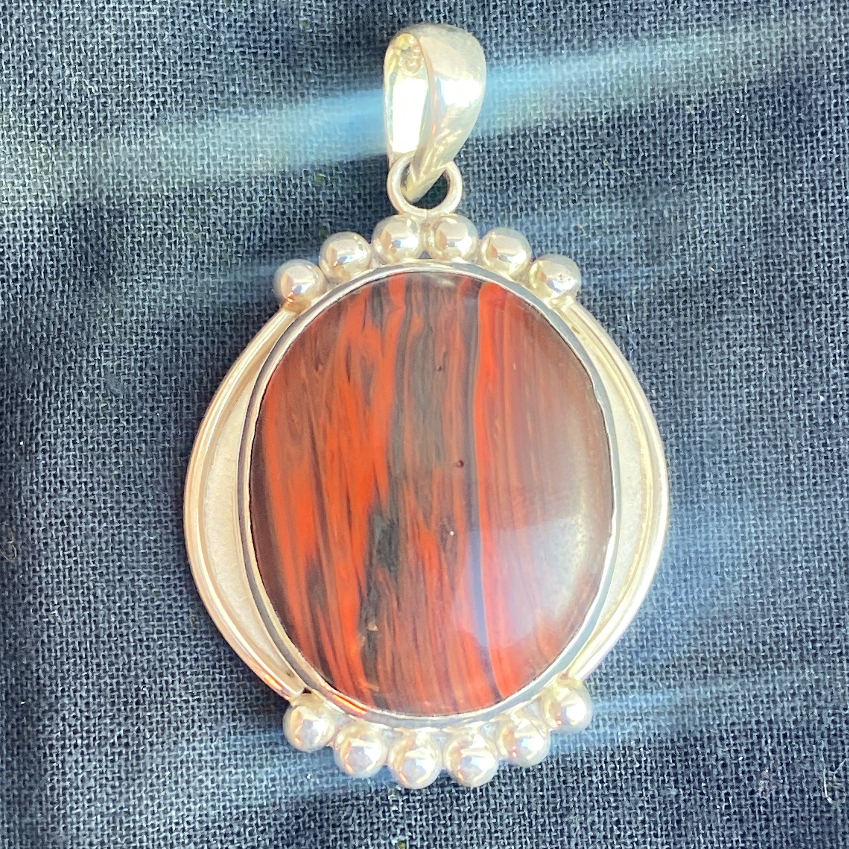 Red Jasper gemstone Necklace 925 Sterling Silver  Pendant (T1101-004.6)