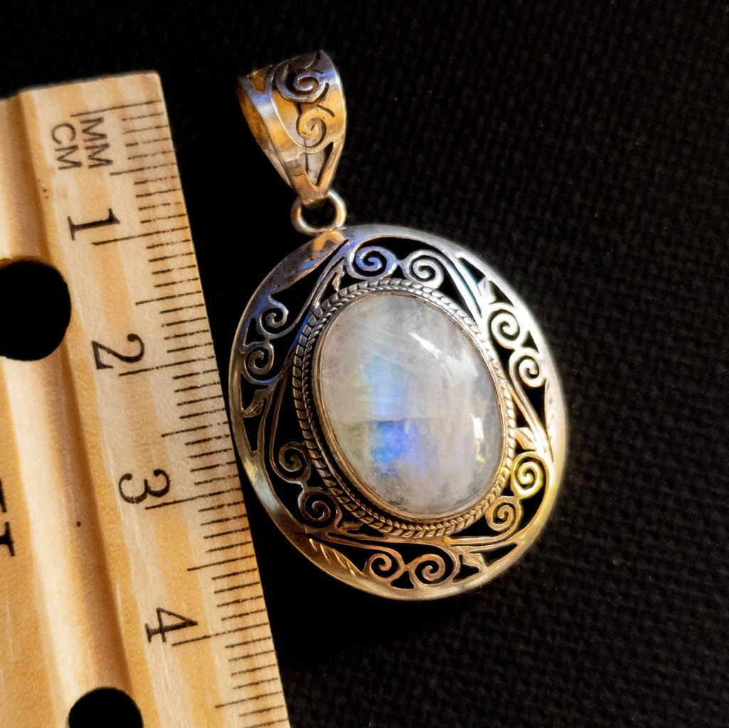 Handmade 925 Sterling Silver Moonstone Pendant Necklace