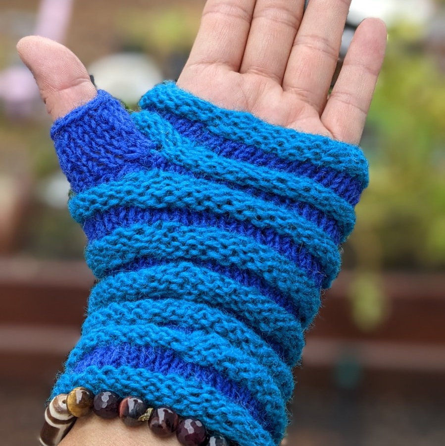 Handmade woolen knit fleece lined multi color unisex fingerless gloves