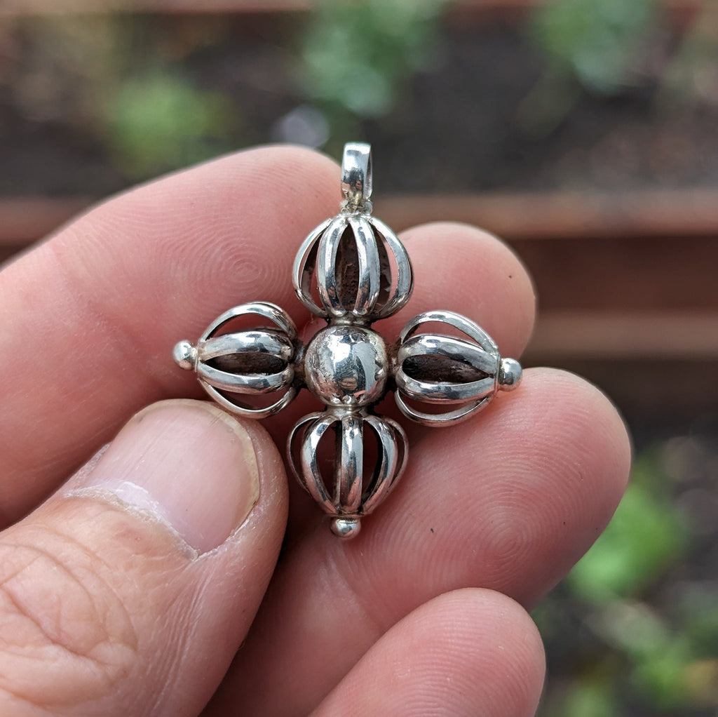 Silver double Vajra Pendant(T1103-003.6)