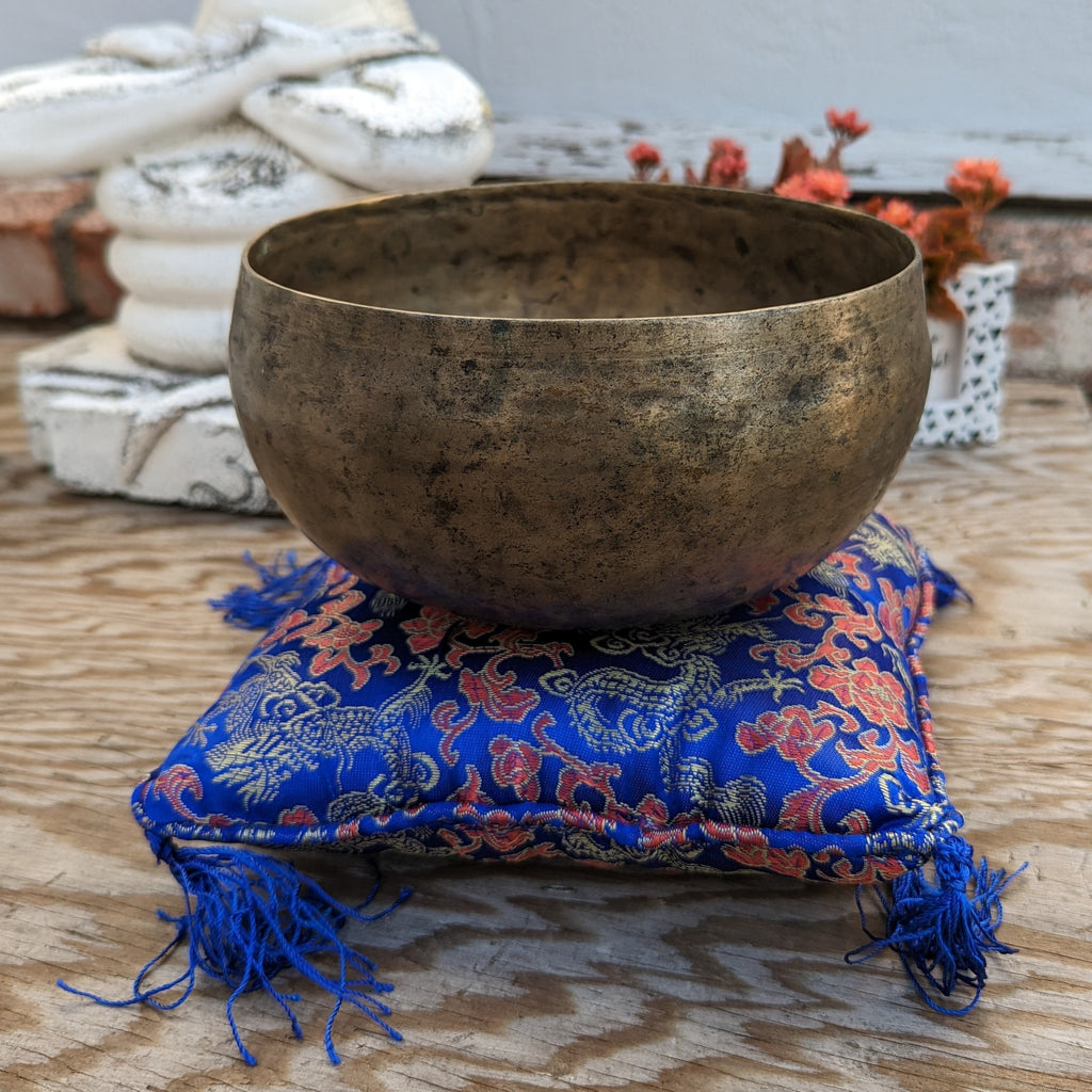 Ethnic Singing Bowl Cushion: Nepalese Made, Recycled Wool