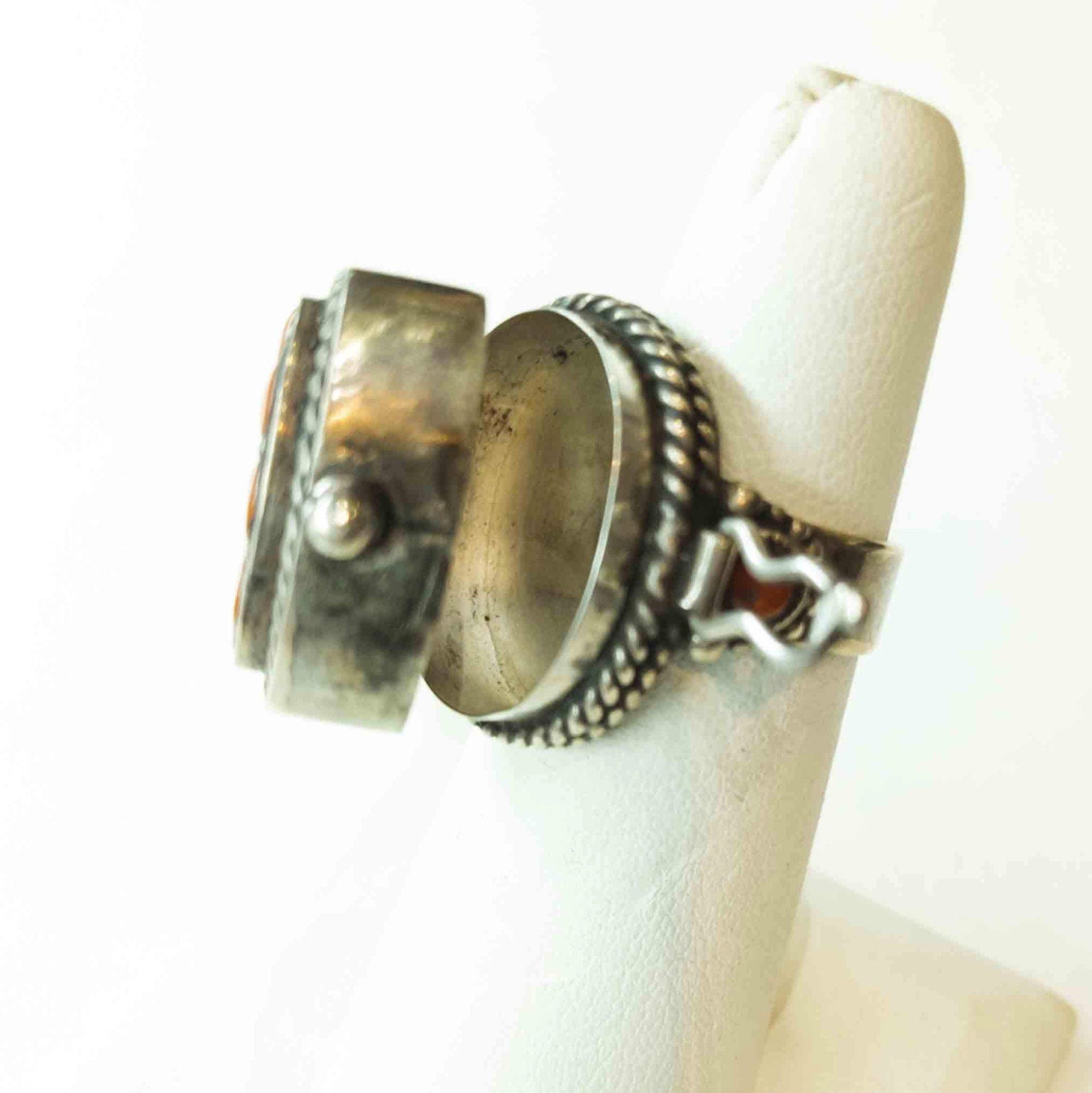 Vintage Tibetan Silver Ring: Lapis Lazuli, Moonstone, Coral