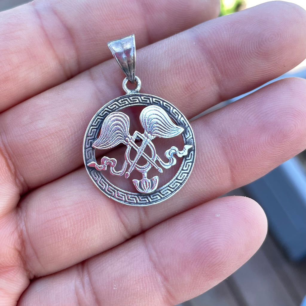All-powerful Wheel:(Silver Pendant of Auspicious symbol) (T1102-004.9)