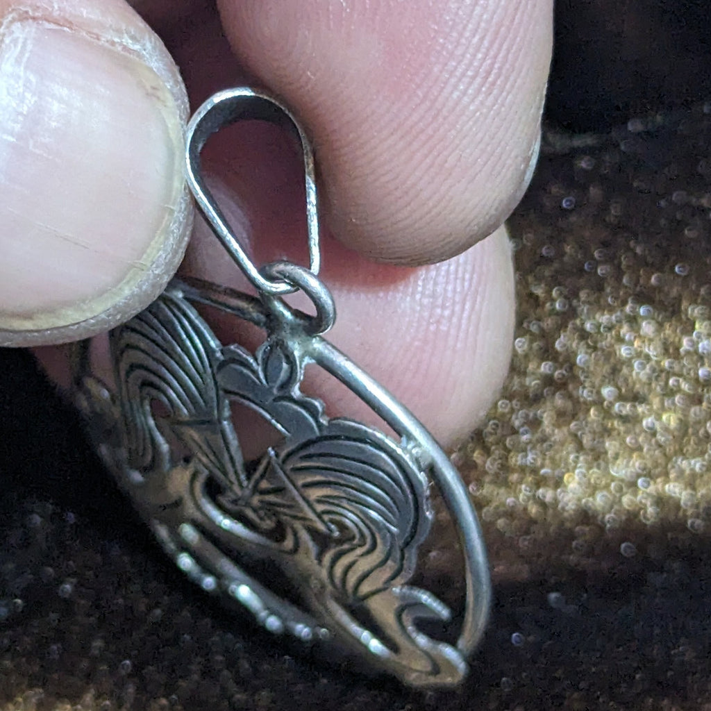 Lrg Glorious Endless Knot: (Silver Pendant of Auspicious symbol) (T1102-004.9)