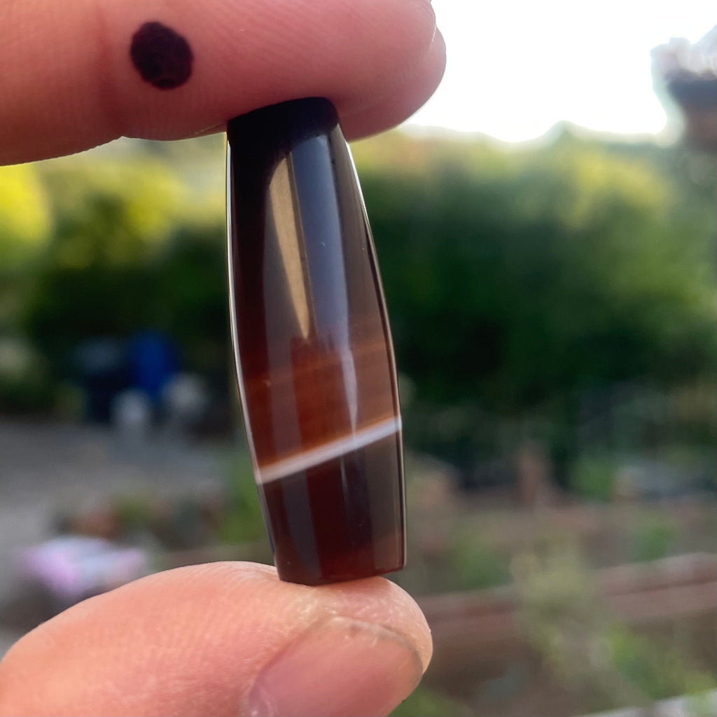 Agate Dzi Beads: Tibetan Amulet (35mm x 12mm)