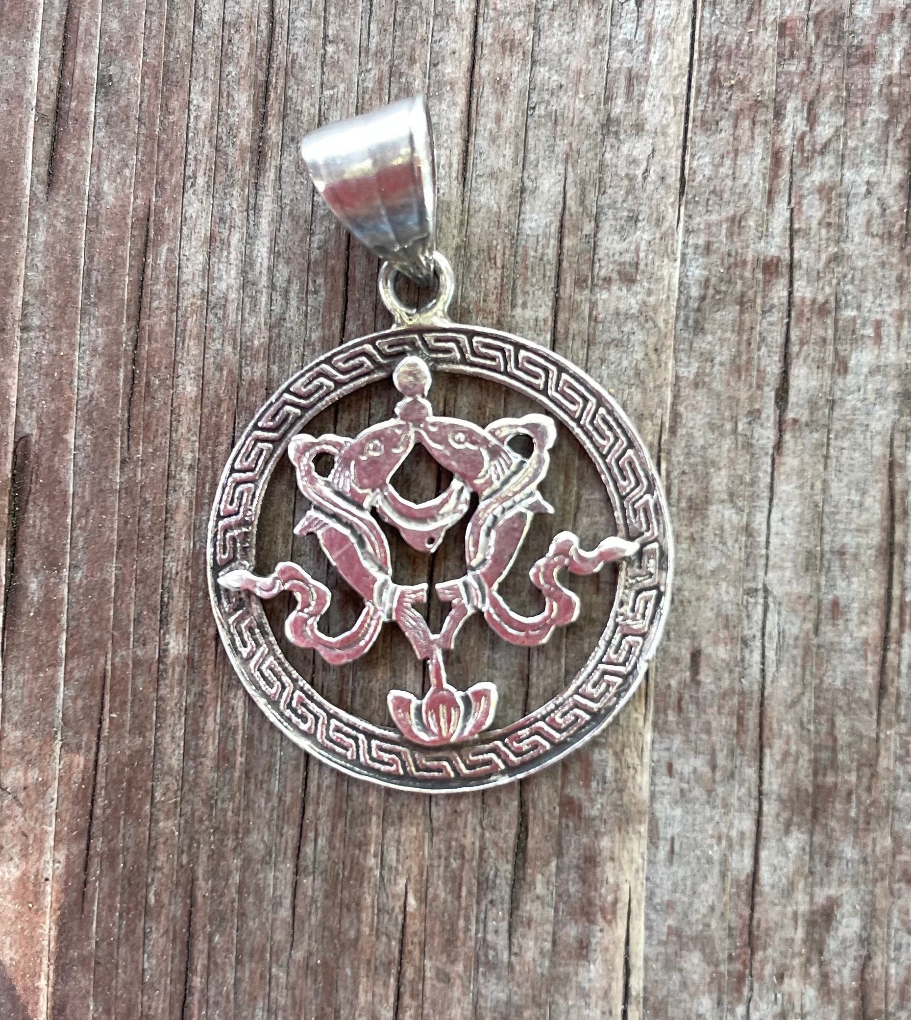 Auspicious Golden Fishes: (Silver Pendant of Auspicious symbol) (T1102-004.3)