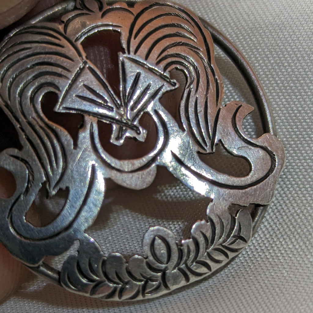 Lrg Glorious Endless Knot: (Silver Pendant of Auspicious symbol) (T1102-004.9)