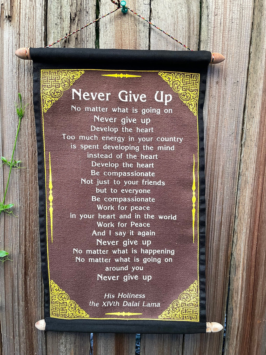 Dalai Lama 'Never Give Up' Quote Tapestry - Inspirational Cotton Wall Hanging