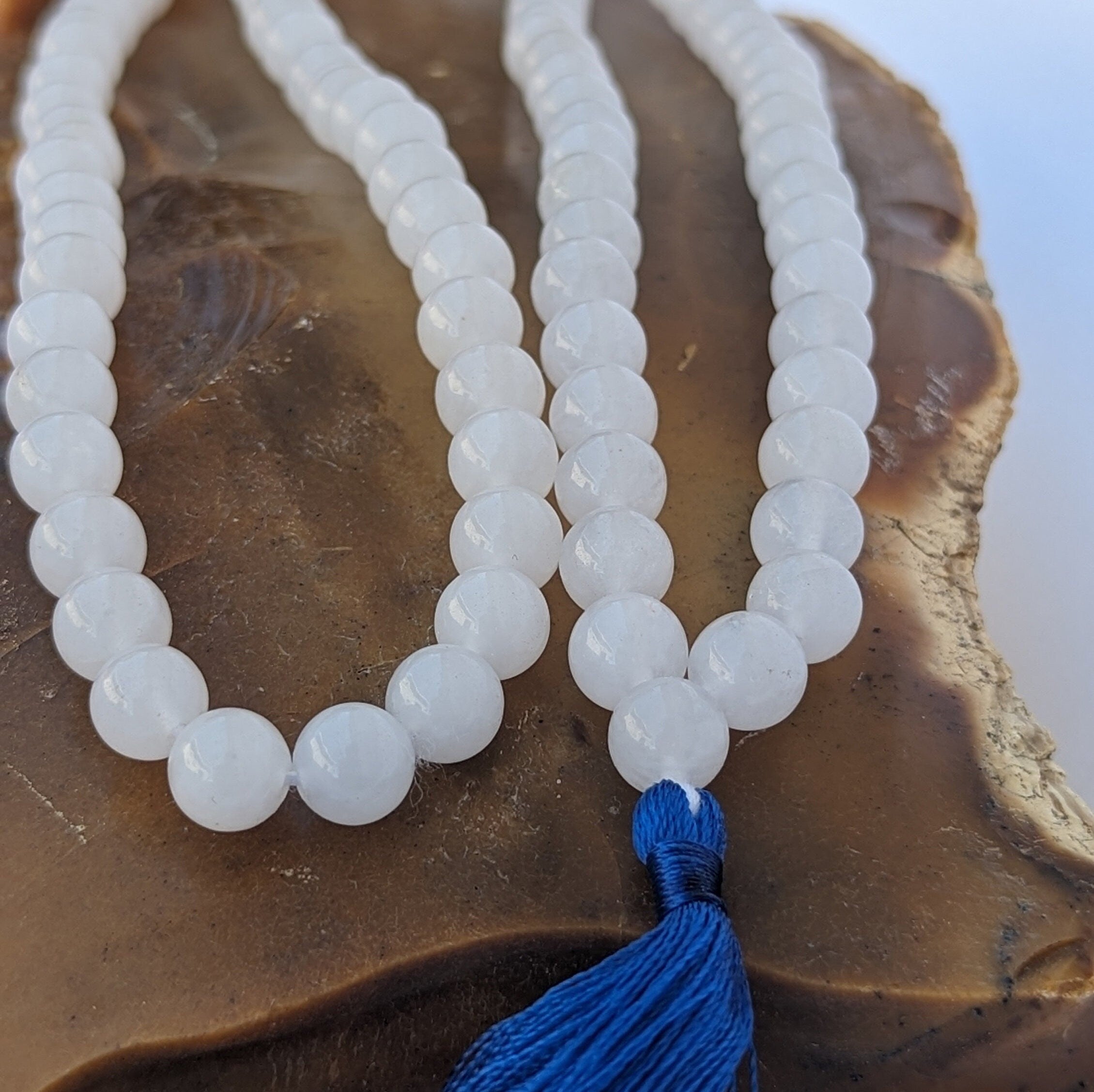 White Agate Meditation Mala: Knotted 108 Bead Crystal Mala