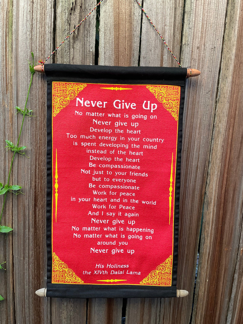 Dalai Lama 'Never Give Up' Quote Tapestry - Inspirational Cotton Wall Hanging