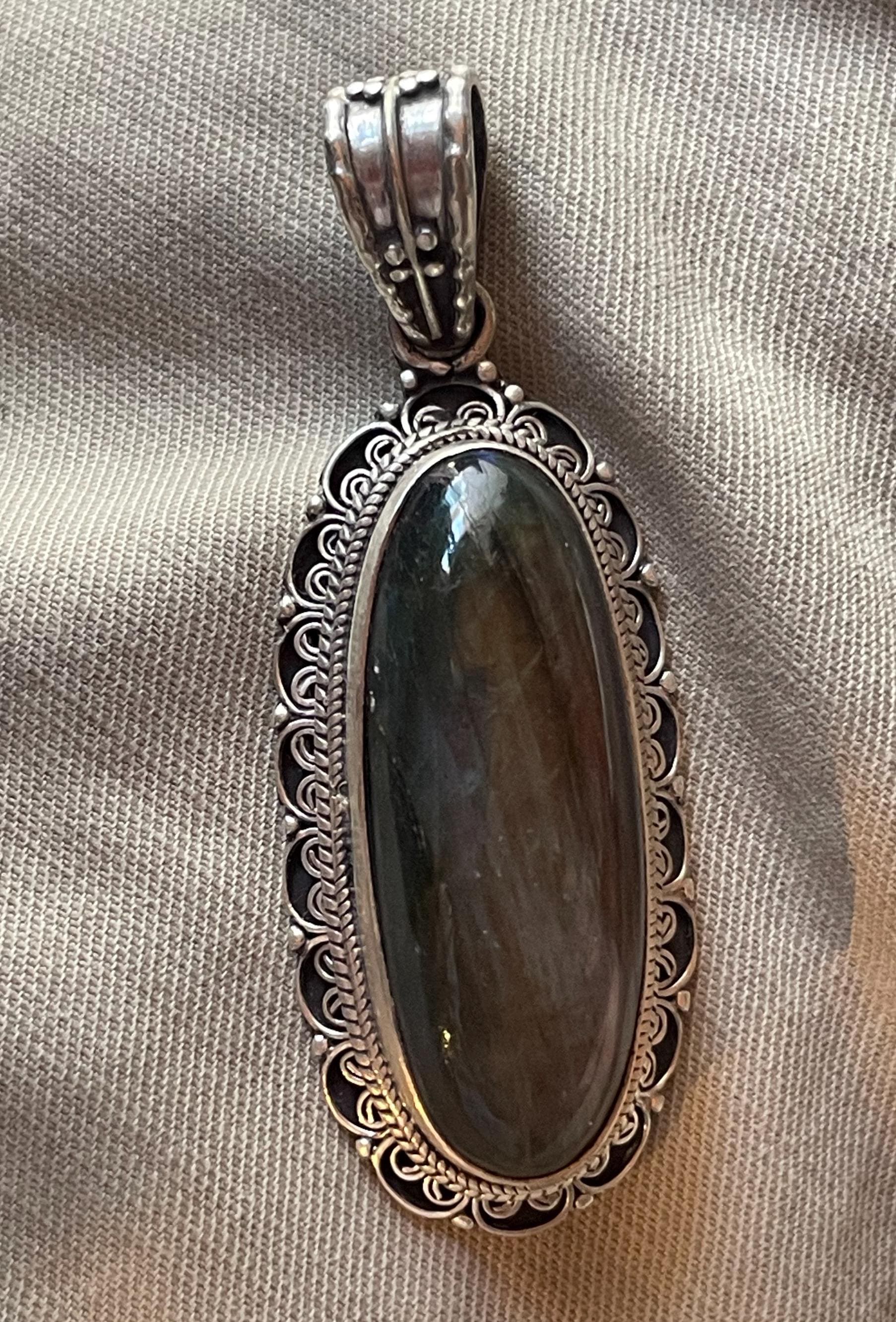 P3/43 - Labradorite Gemstone Handmade 925 Sterling Silver Jewelry Pendants (T12-043)
