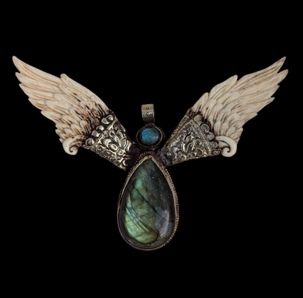 Labradorite Eagle Wing Pendant: Tibetan Silver Gemstone Jewelry PE101