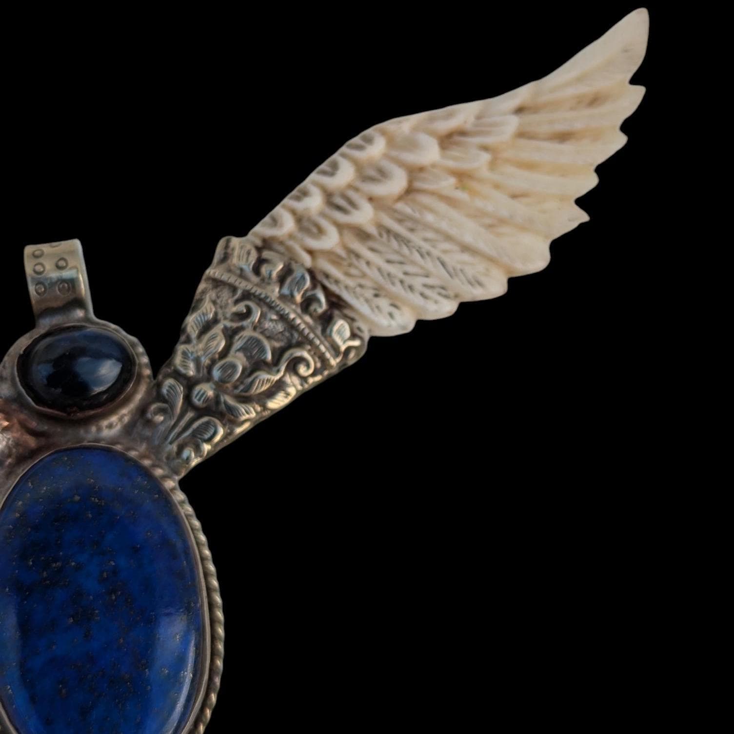Lapis Lazuli Eagle Pendant: Tibetan Silver Gemstone Jewelry PE102