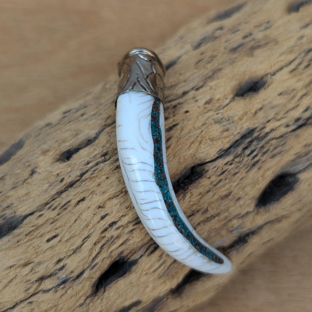 Hand-Carved Conch Shell Pendant: Tibetan Silver Turquoise Inlay PE 108