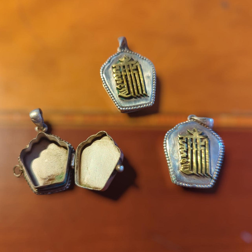 Silver Buddhist Ghau Pendant: Tibetan Mantra Amulet