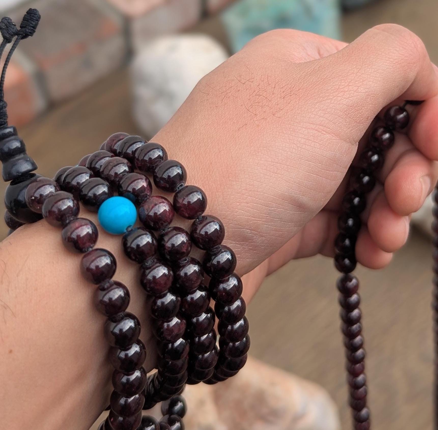 Handmade Tibetan Dark Garnet Bead Mala with Turquoise Guru Bead (bm-118)