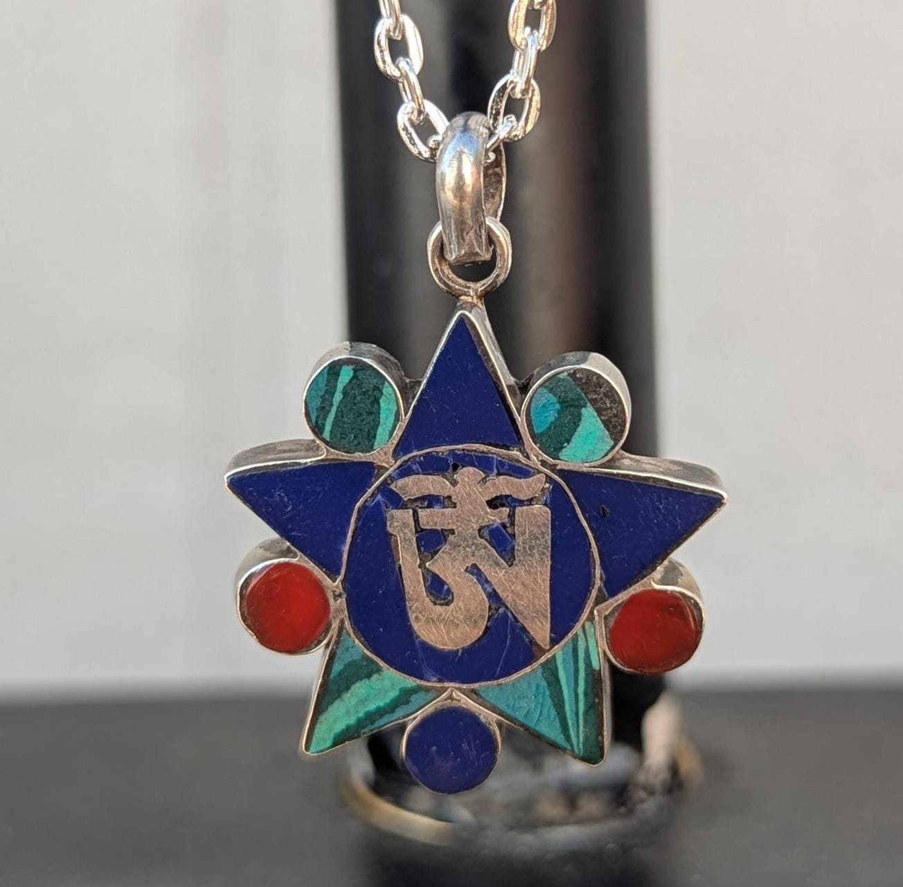 P3/68-Central Om inlay Silver Pendant of  star shape (T12-068)