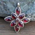 Silver Faceted garnet stone Pendant.(T1103-005)