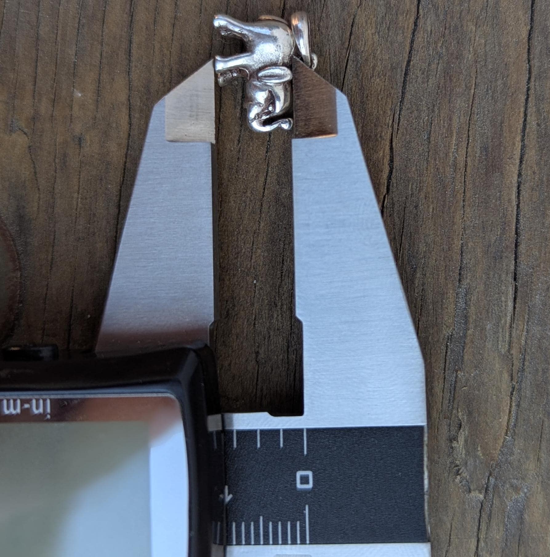 Silver Elephant Pendant(T1103-017)