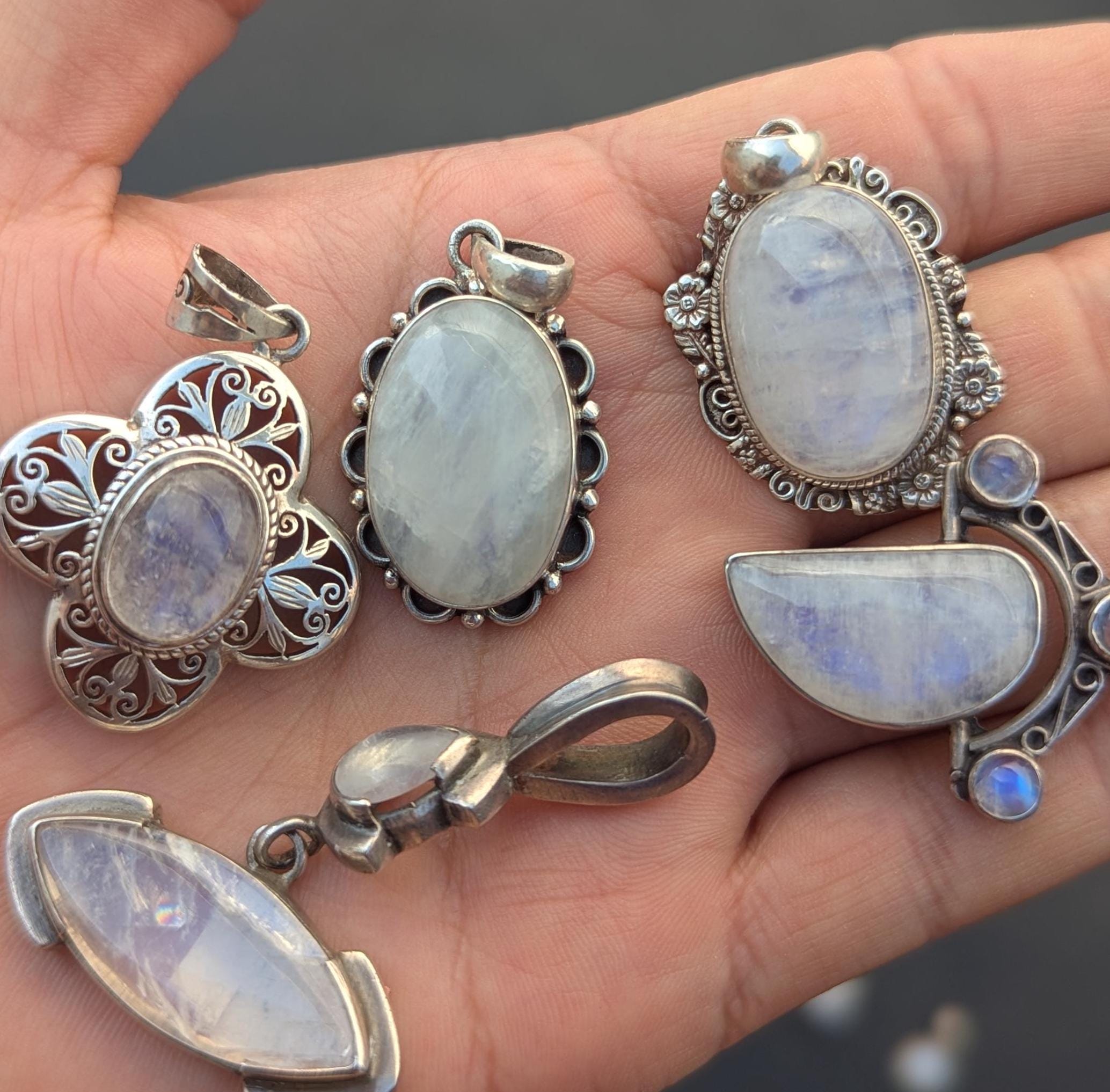 P3/62-67-  Moon stone Silver Handmade Pendant (T12-062-067)