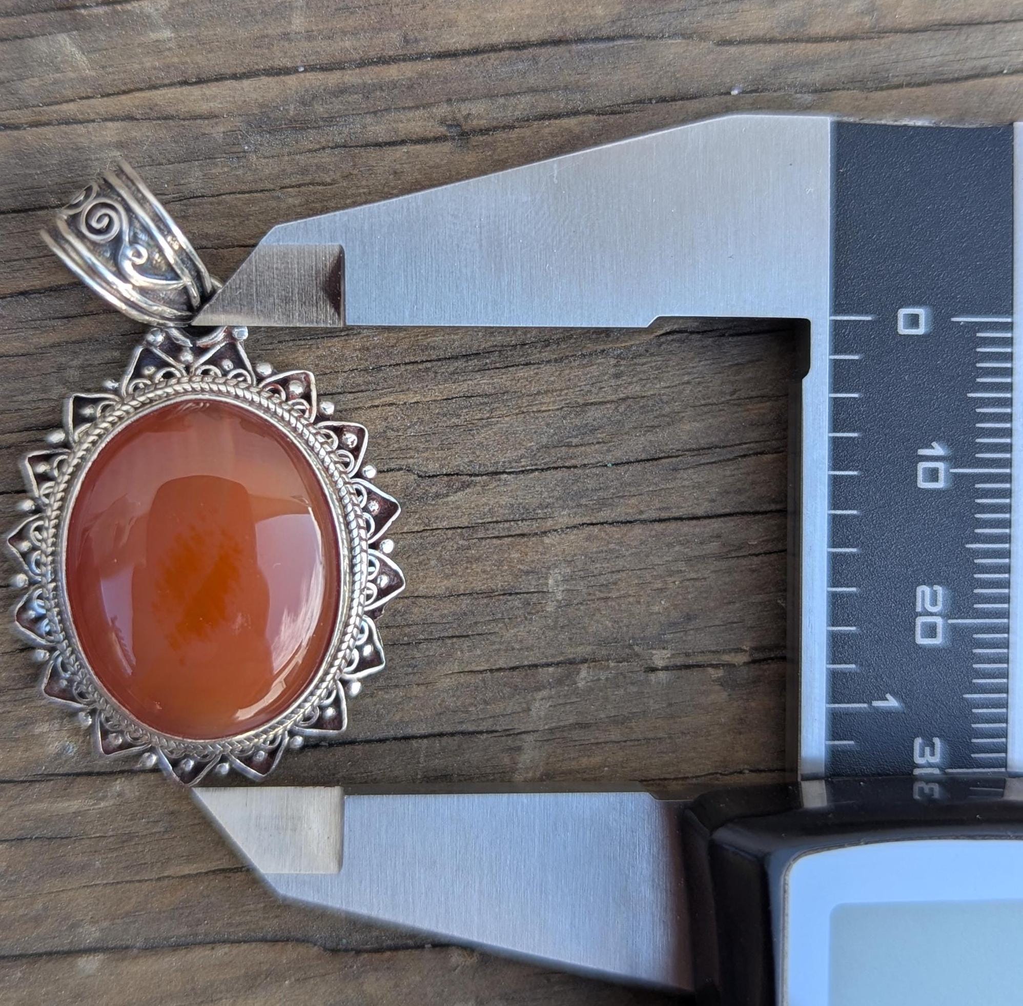 P3/5- Silver Red Carnelian Pendant (T12-005)