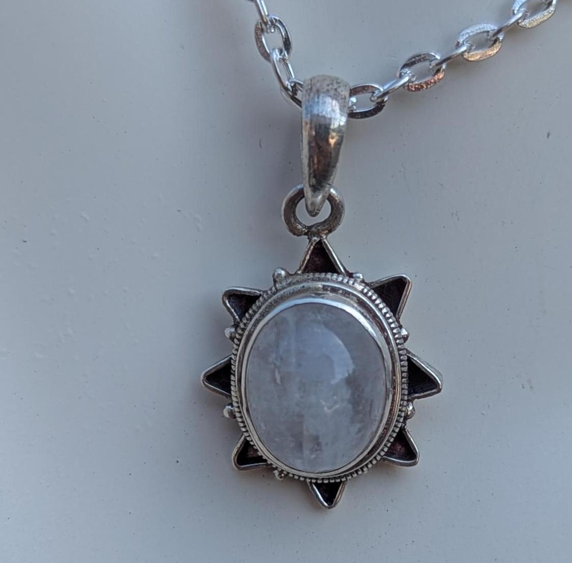 Handmade Rainbow Moonstone Pendant: 925 Sterling Silver (2x1.8cm)
