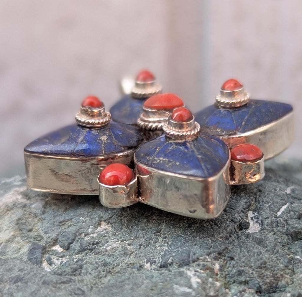 Woman’s  Red Coral Gemstone Pendant : 925 Sterling Silver Pendant. (T1101-006.11)