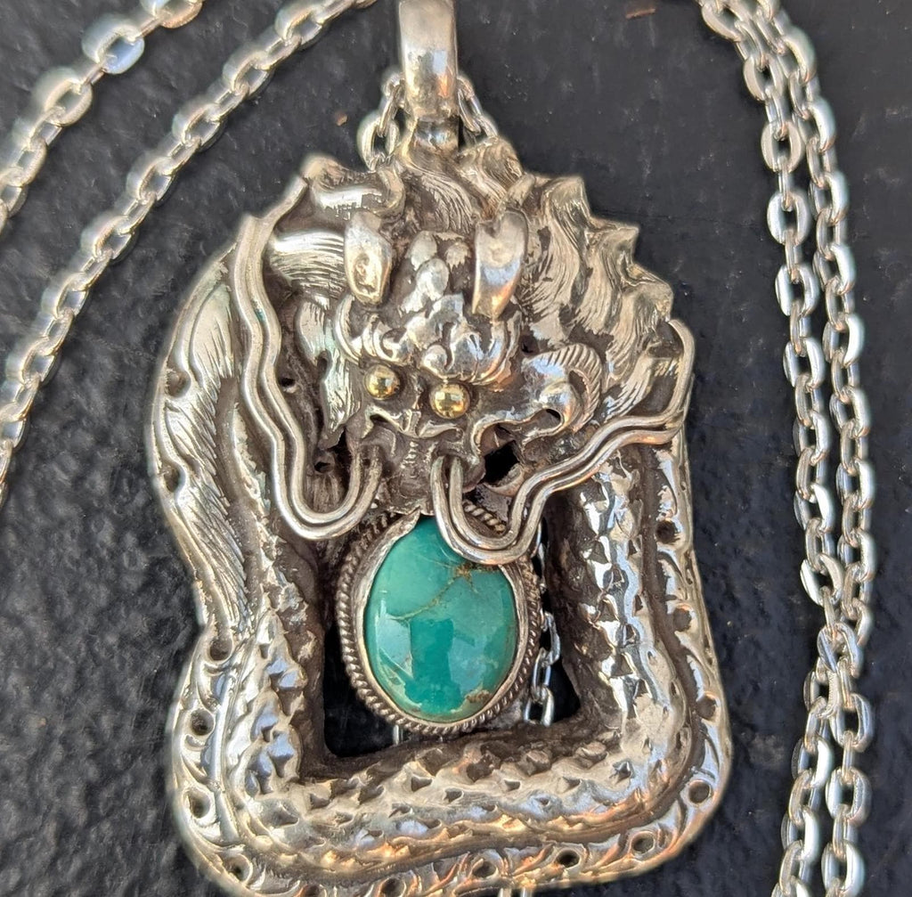 Turquoise gemstone Blue Turquoise 925 Sterling Silver Pendant.  (T1101-006.6)