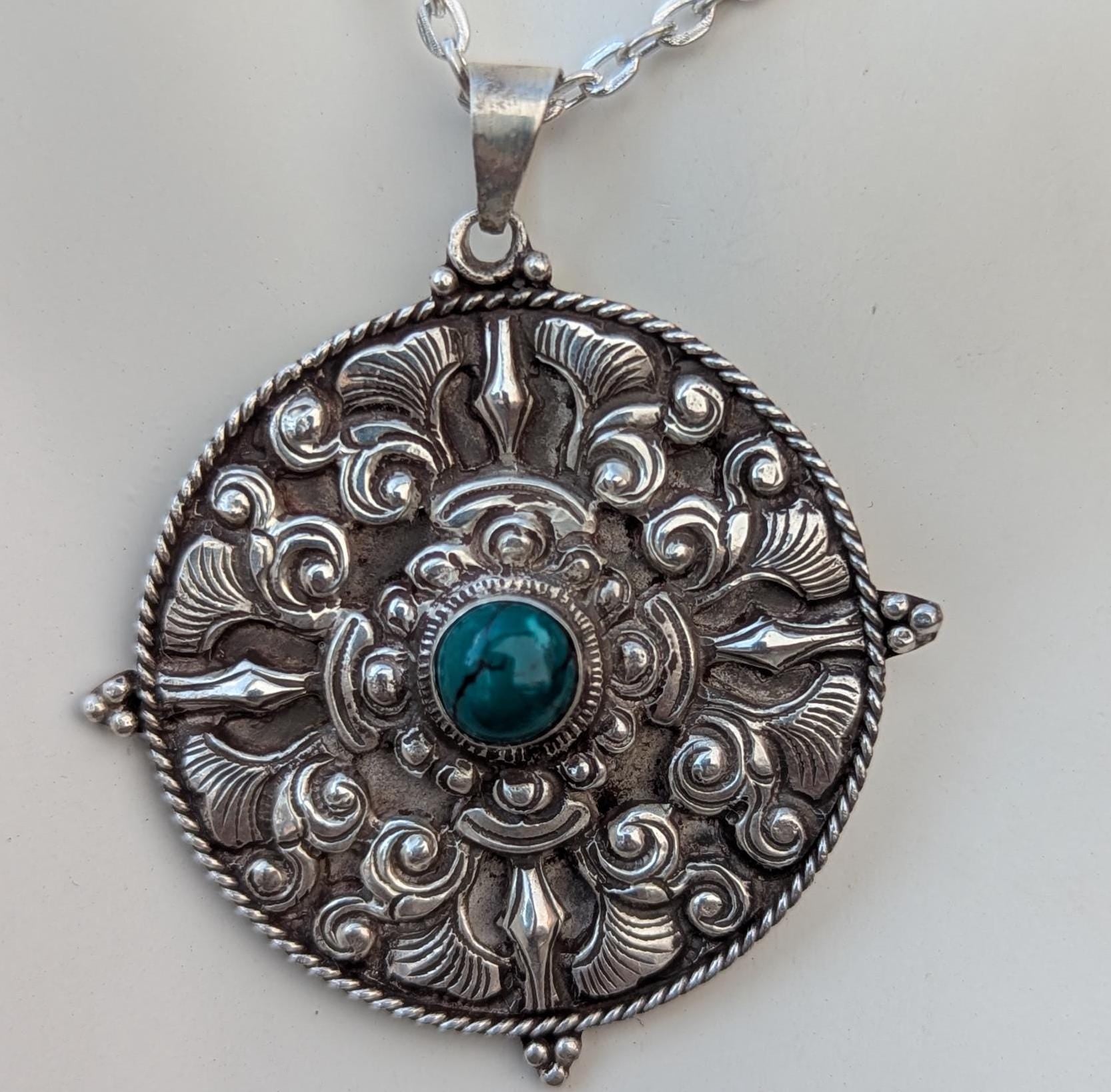Silver Double Vajra Dorje Pendant(Central Turquoise) (T1102-009)