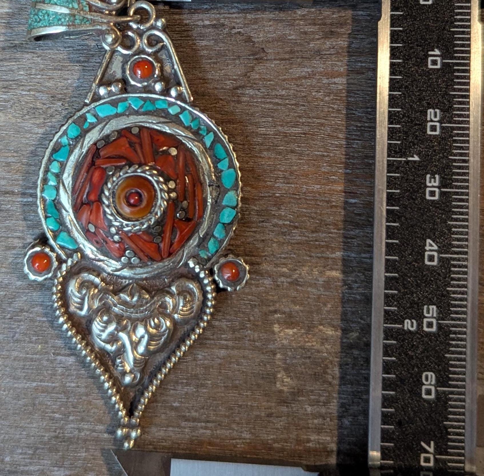 Tibetan ethnic pendant with Turquoise and red coral inlay (p6-007)