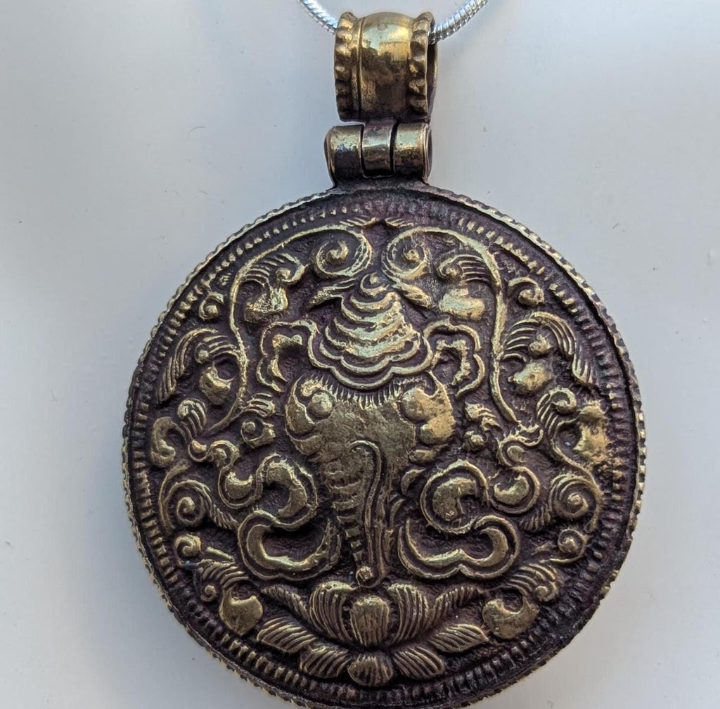 Vintage Tibetan Tashi Tagye Brass Medallion Pendant (p6-020)