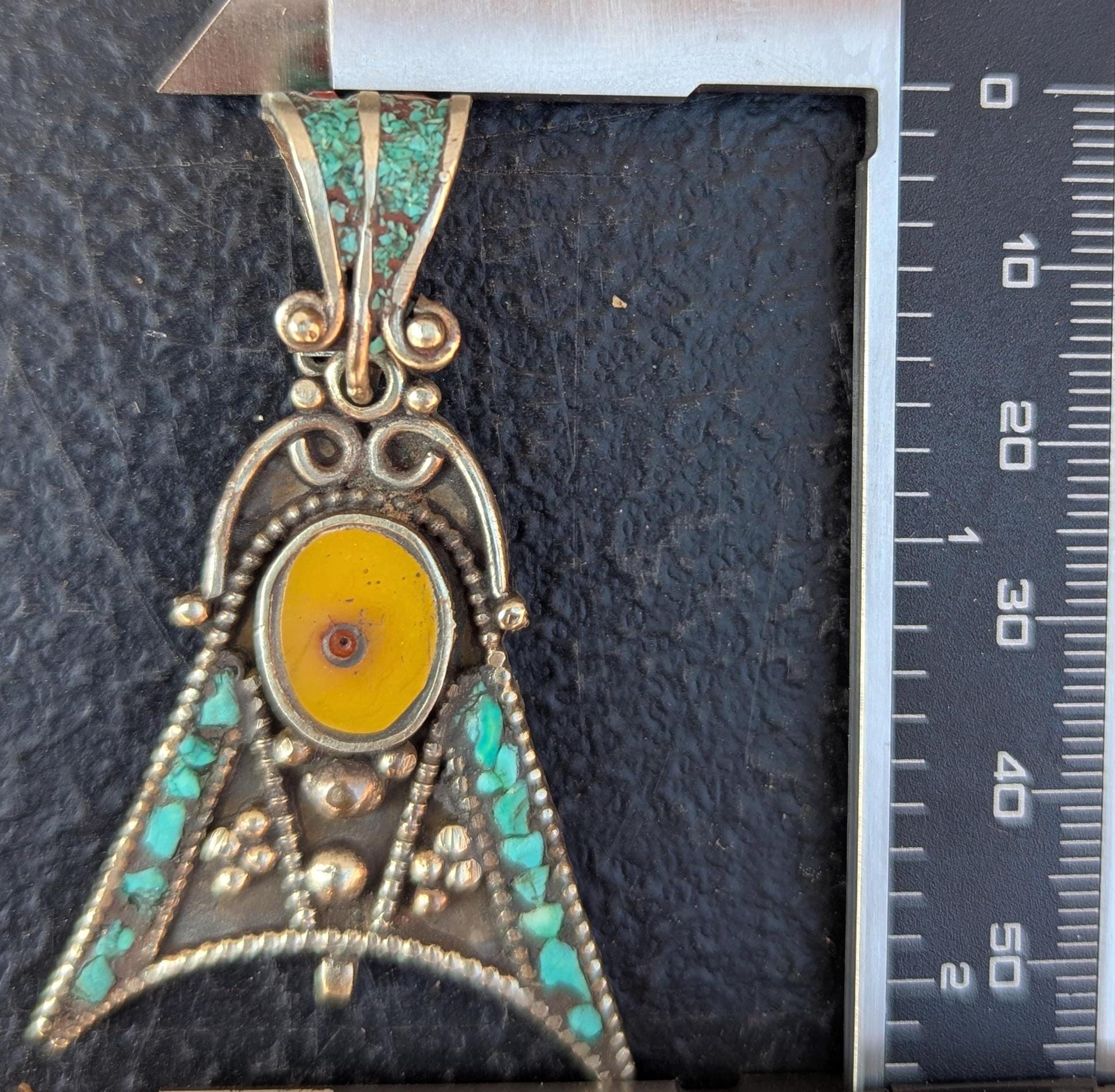 Handmade Vintage Tibetan Amber Amulet pendant with Turquoise and coral inlay (p6-030)