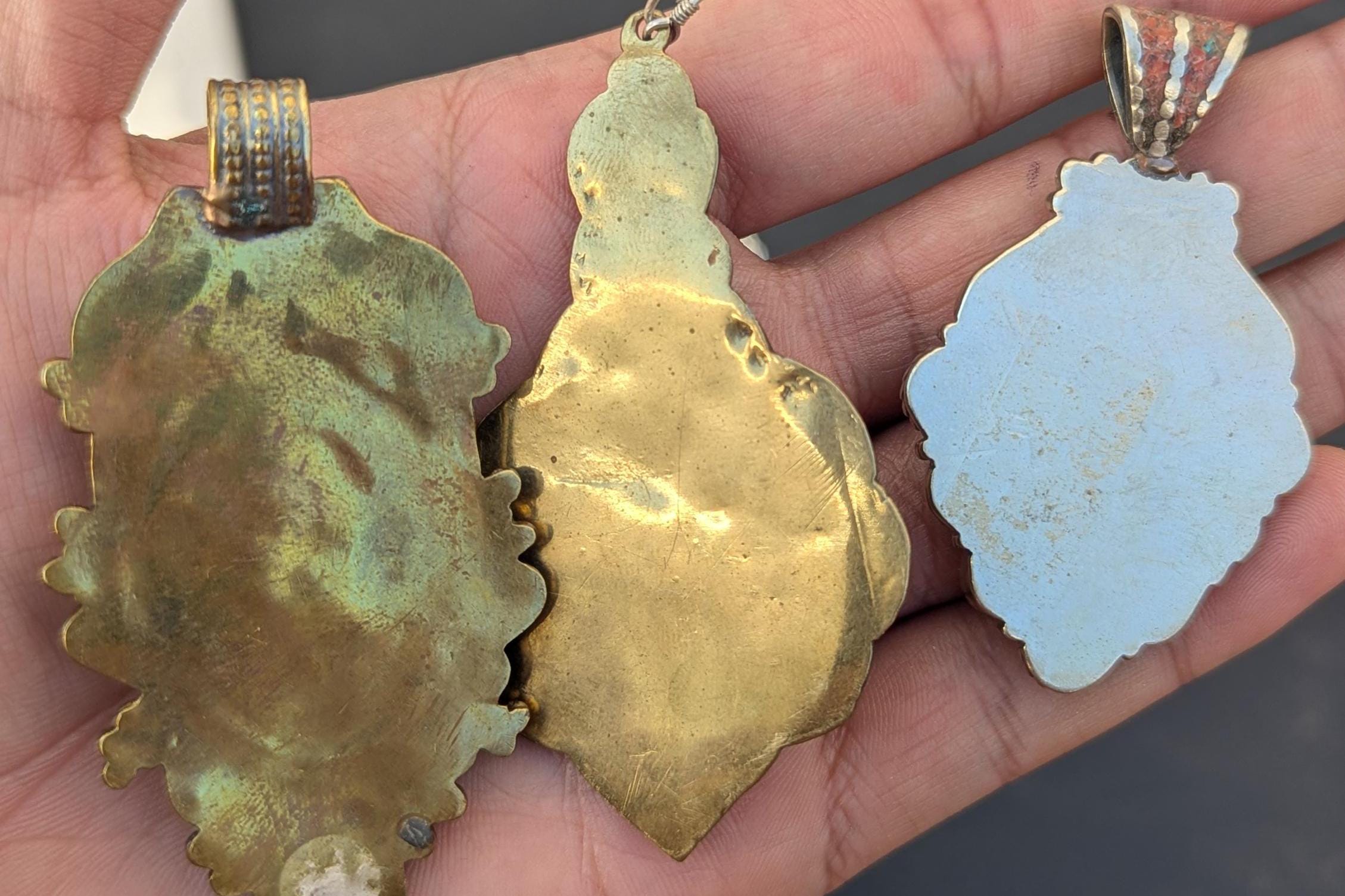 Handmade Tibetan Vintage brass amulet pendant with turquoise and coral stones (p6-034)