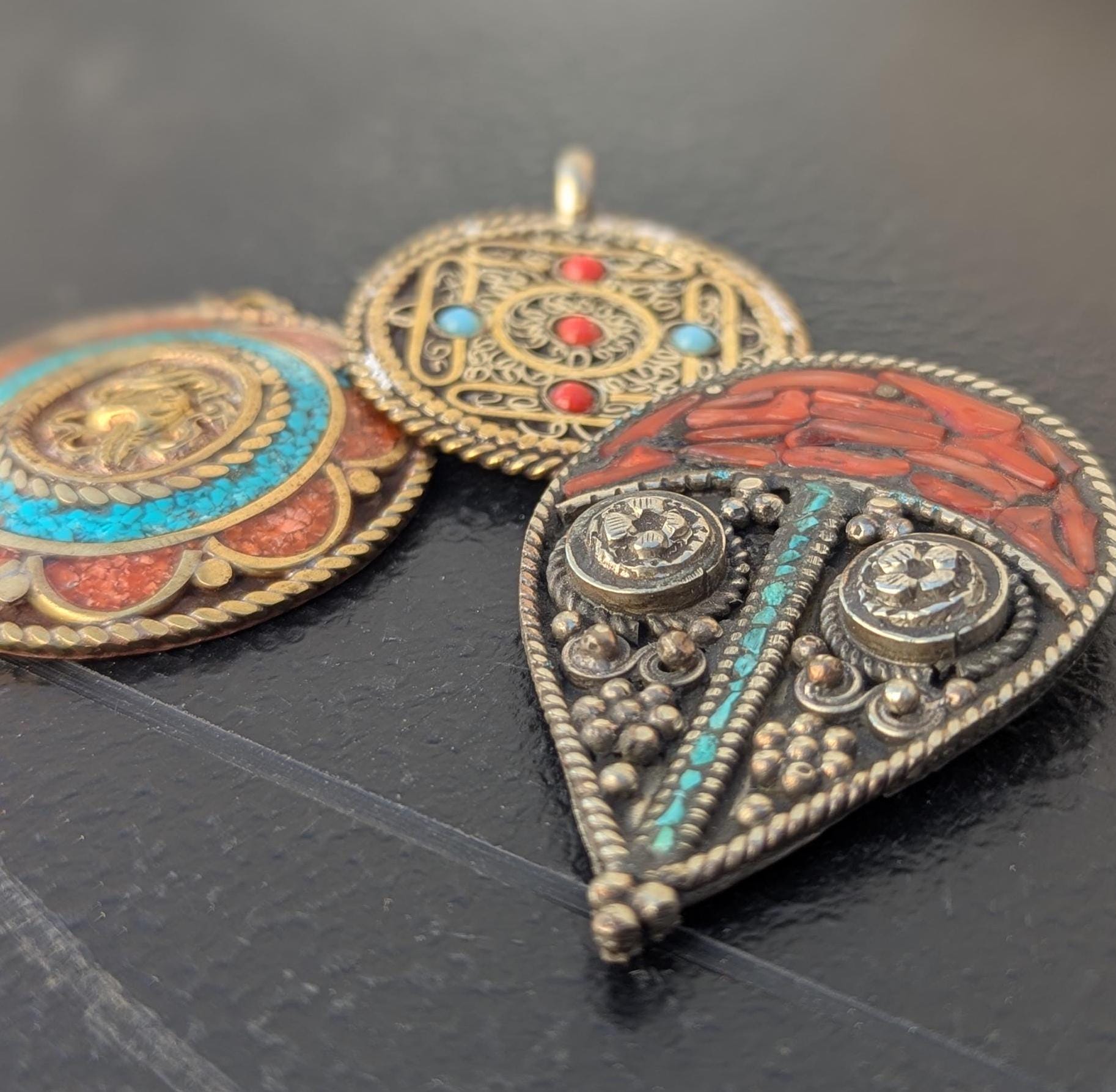 Vintage brass amulet pendant with turquoise and coral stones (p6-036)