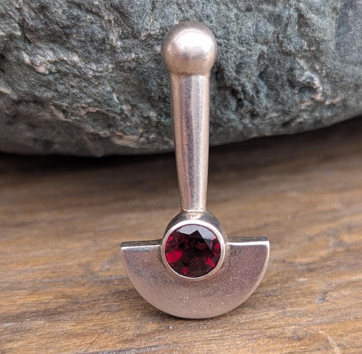 Vintage handmade sterling silver head knife pendant (p7-011)