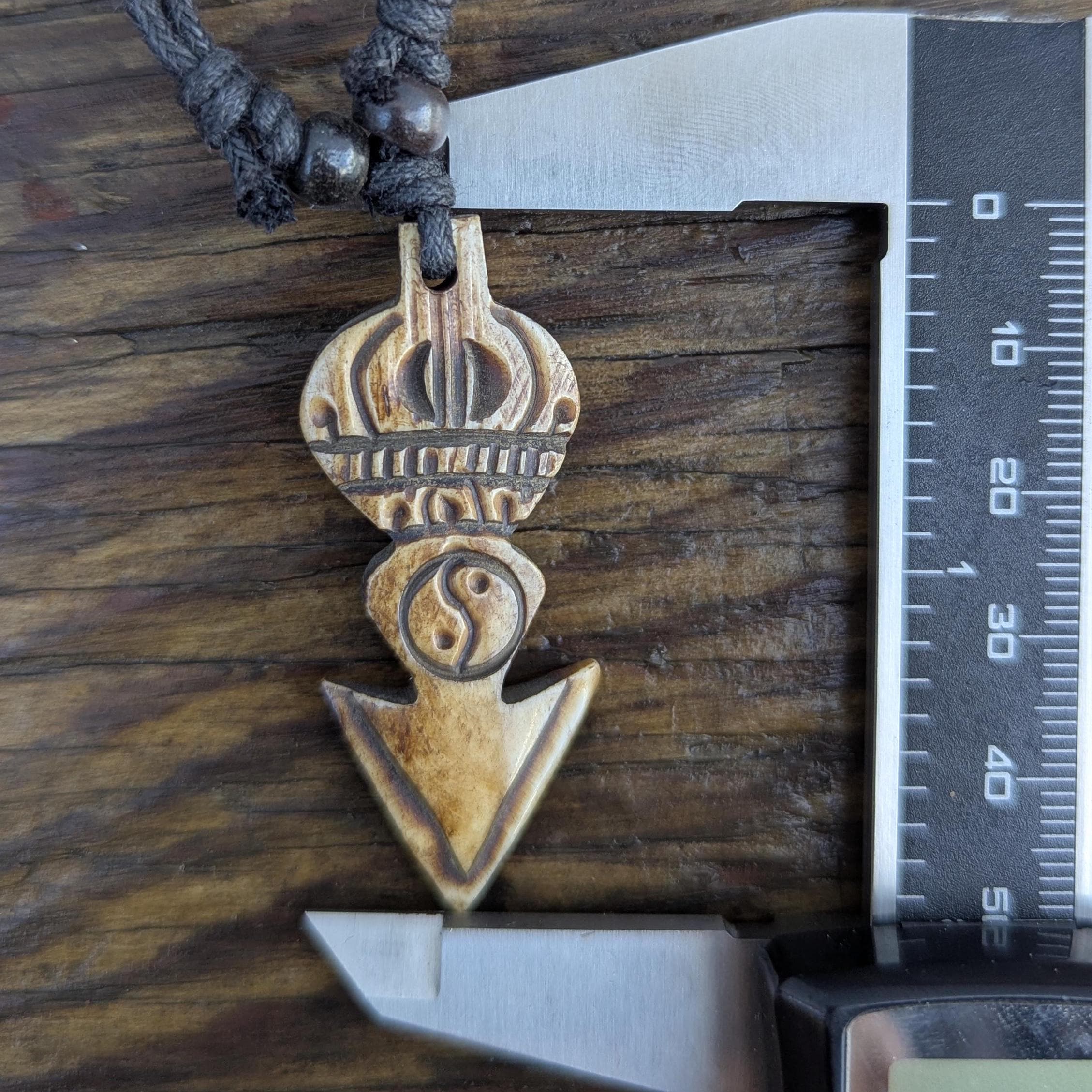 Tibetan Yak bone hand-carved Dorjee pendants (p6-043)